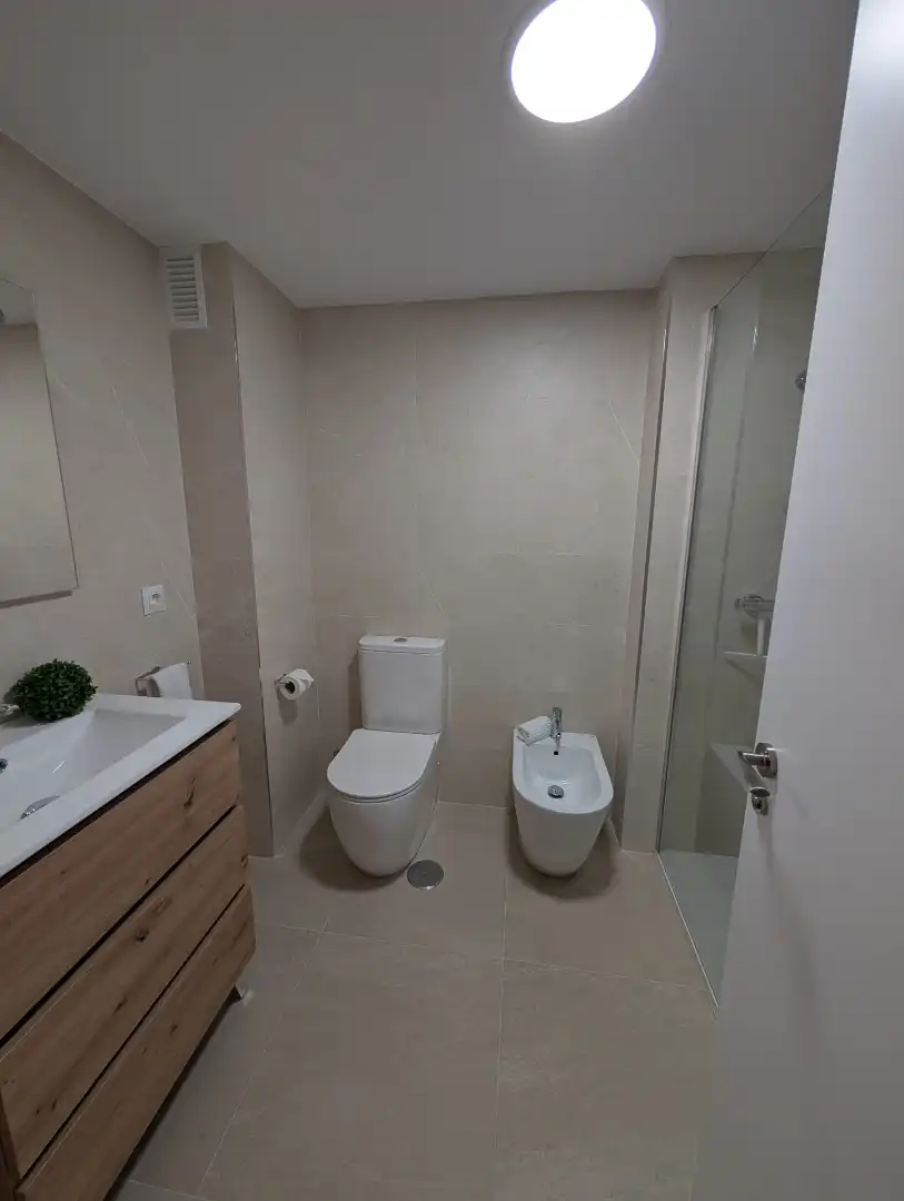 Baño de Apartamento de alquiler en La Pereda