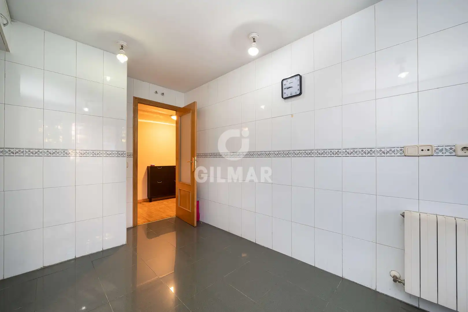 Piso en venta en Madrid con Calefacción, Jardín privado y Trastero