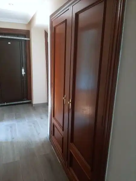 Habitación de Piso en venta en Lena con Parquet, Trastero y Lavadora