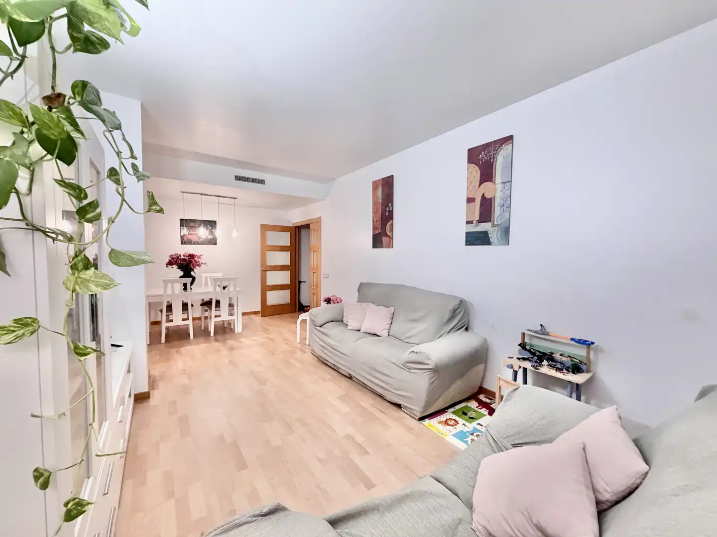 Living room of Ground floor for sale in Badalona  with Air Conditioner, Heating and Private garden