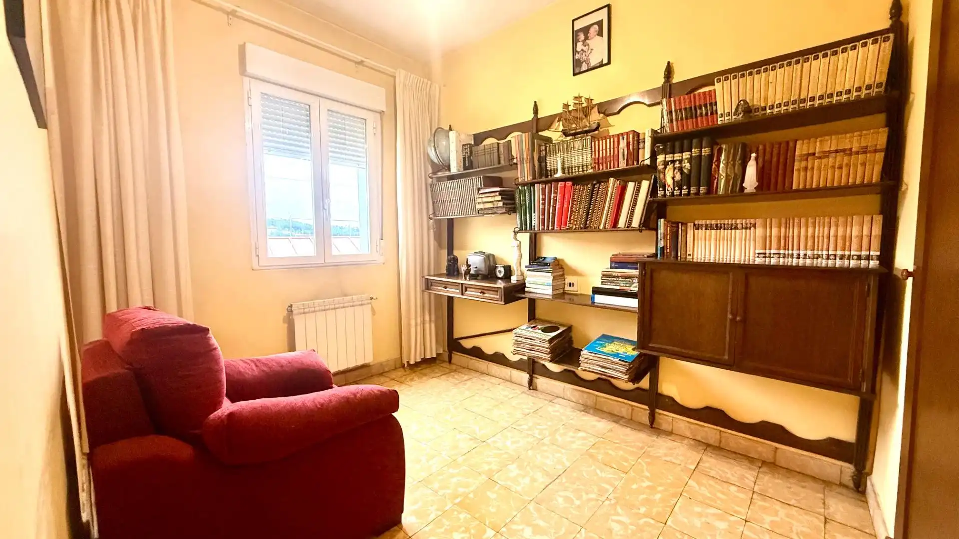 Sala d'estar de Casa o xalet en venda en Ourense Capital  amb Aire condicionat, Calefacció i Moblat