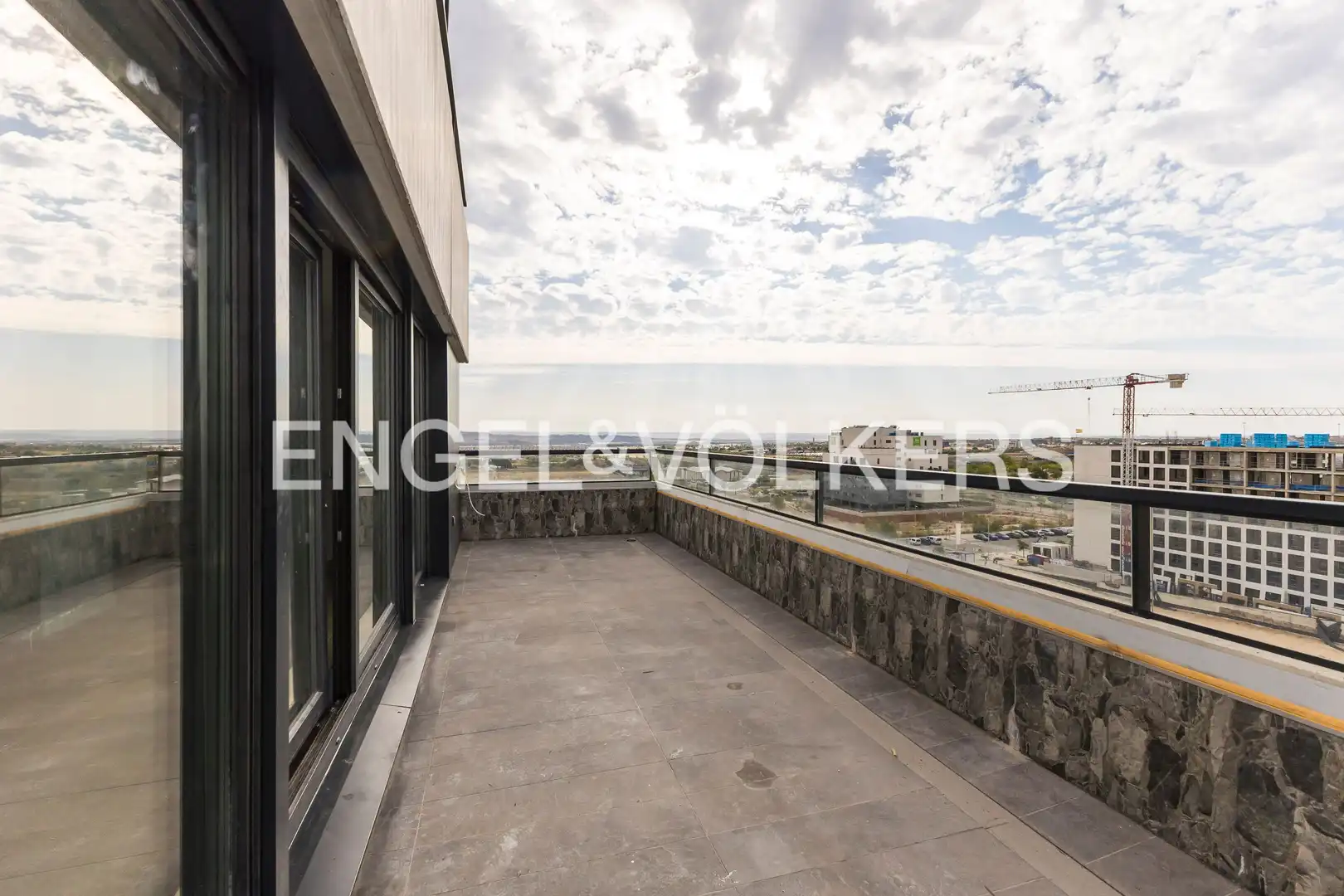 Terrace of Flat for rent in Madrid  with Air Conditioner, Heating and Terrace