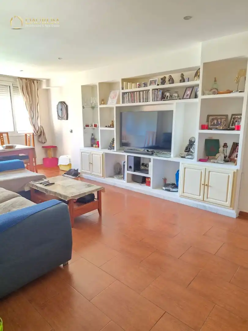 Flat with lift for sale in AVENIDA DE SOROLLA