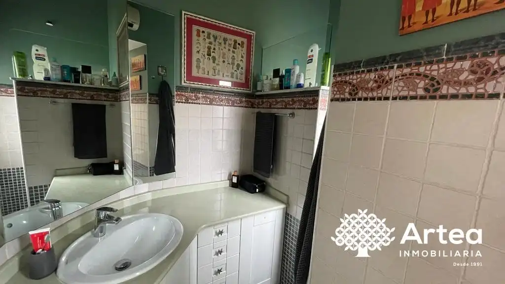 Baño de Piso de alquiler en Bilbao  con Calefacción, Horno y Lavadora