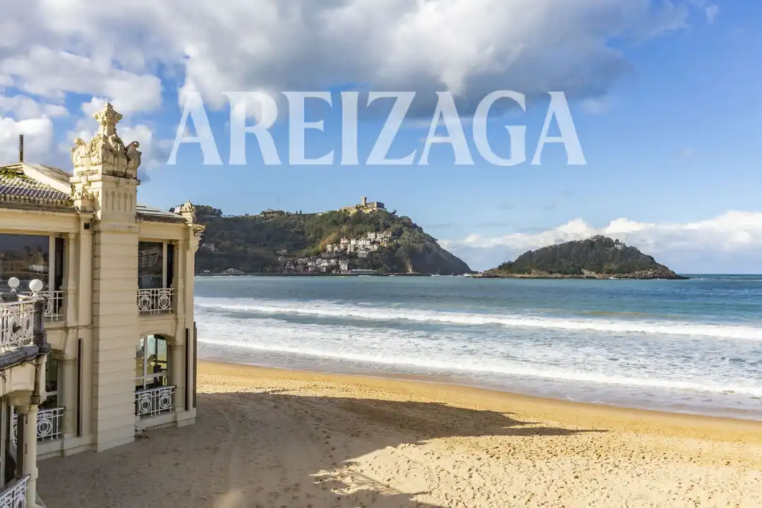 Vista exterior de Piso en venta en Donostia - San Sebastián  con Calefacción y Balcón