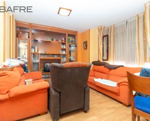 Living room of Flat for sale in  Madrid Capital  with Air Conditioner, Storage room and Balcony