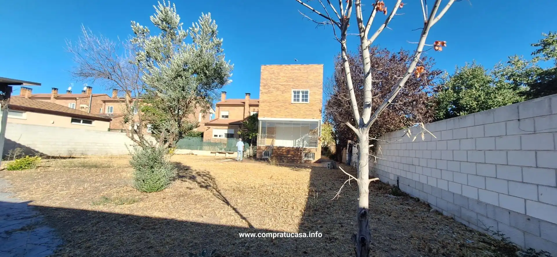Casa adosada en venta en Calle MISTRAL, Encinillas