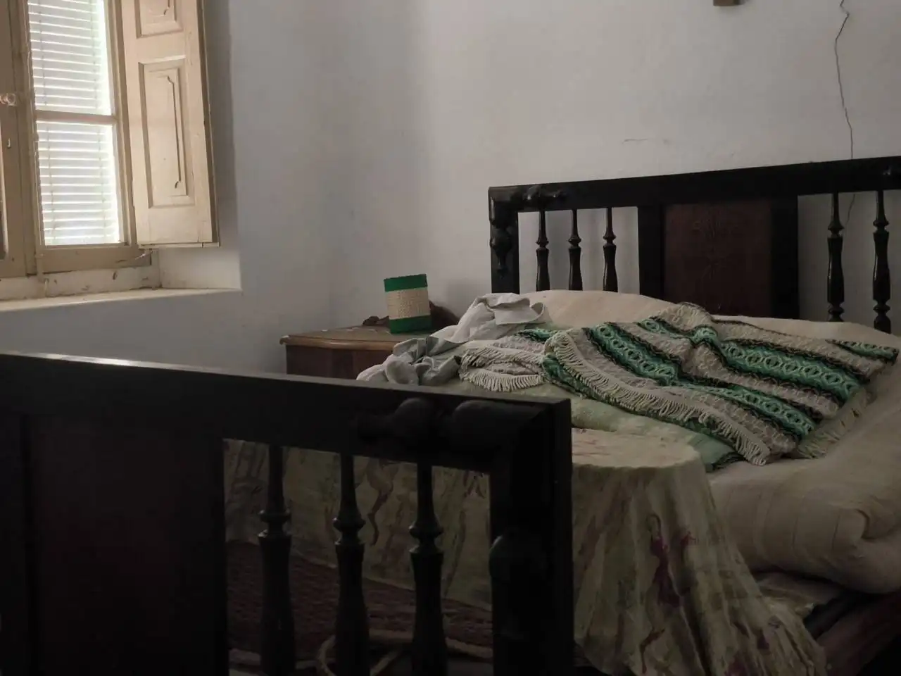 Schlafzimmer von Country house zum Verkauf in Vegacervera mit Privatgarten