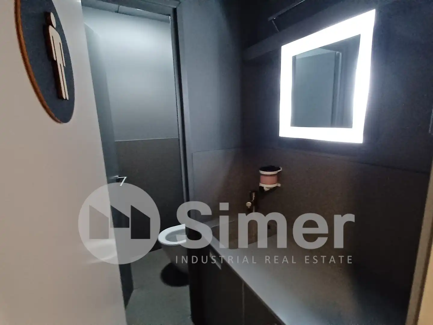 Bathroom of Industrial buildings for sale in Montornès del Vallès
