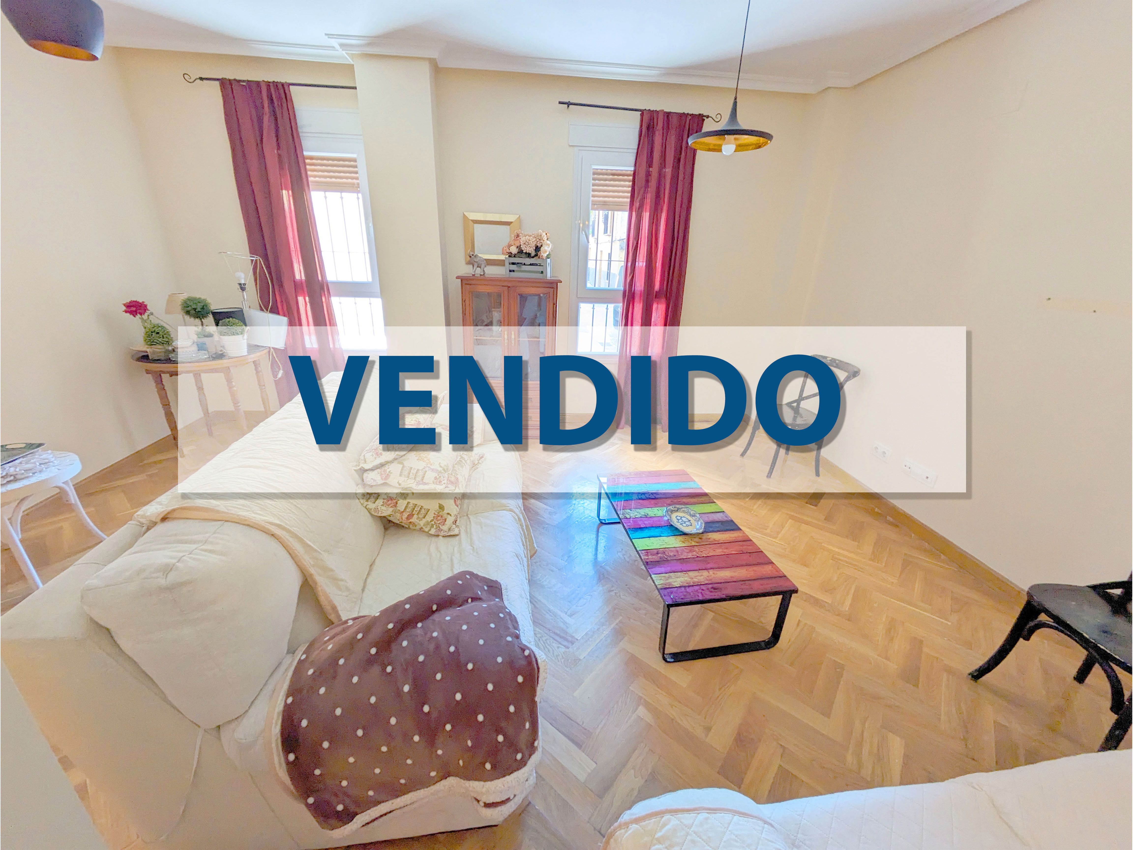 Exterior view of Flat for sale in Talavera de la Reina  with Air Conditioner, Heating and Parquet flooring