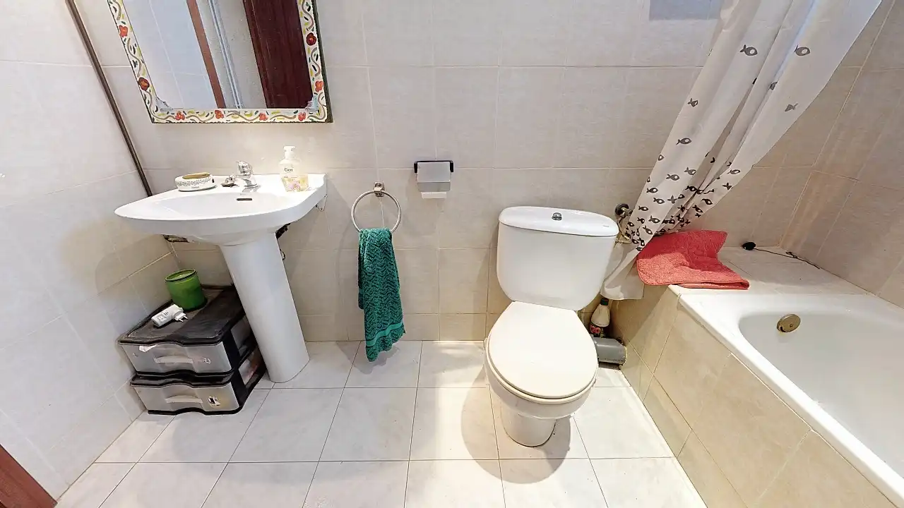 Bany de Casa o xalet en venda en Arenys de Munt amb Calefacció, Jardí privat i Terrassa