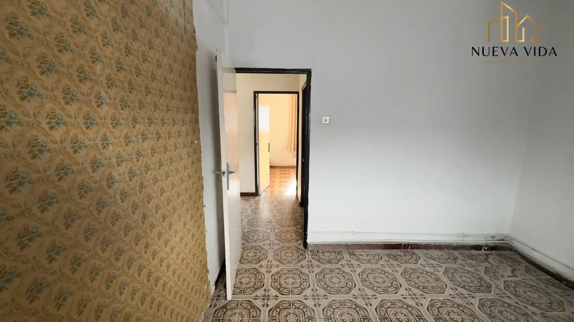 Flat for sale in Sevilla  with Terrace