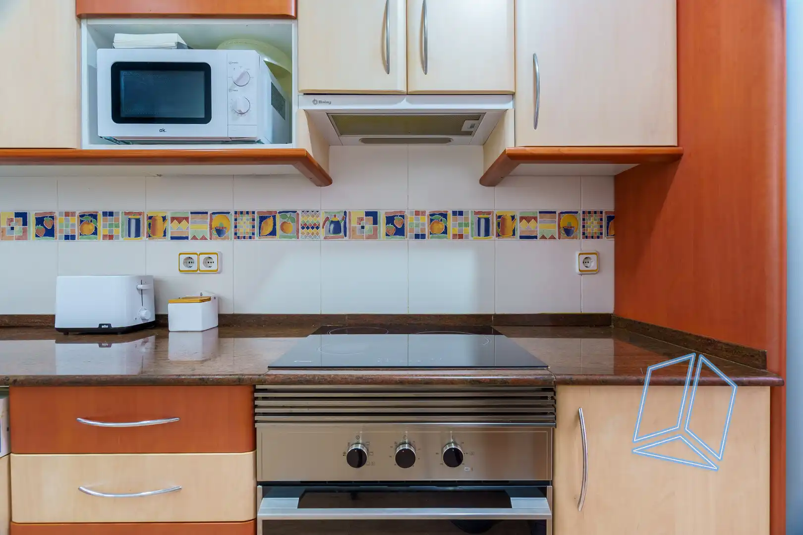 Cocina de Piso en venta en L'Hospitalet de Llobregat con Balcón