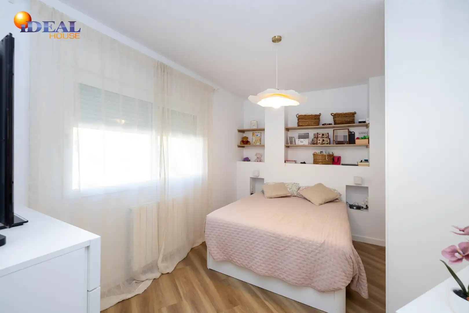 Habitación de Piso en venta en Granada con Aire acondicionado, Calefacción y Terraza