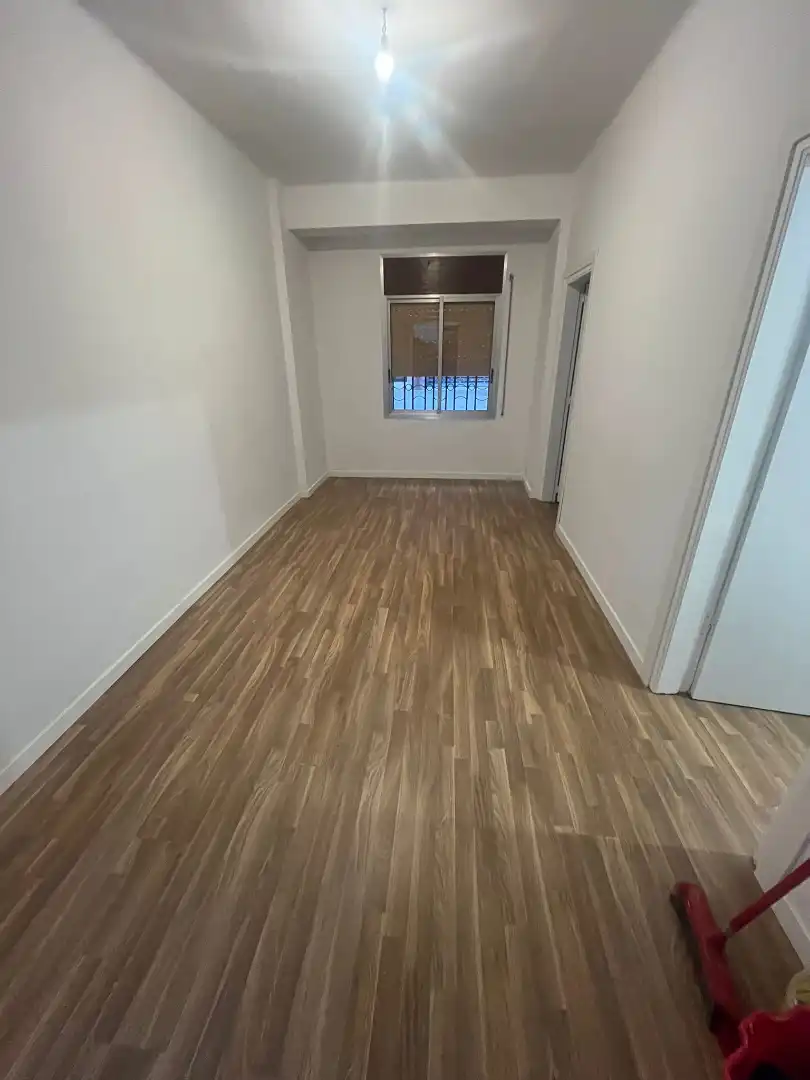 Habitación de Piso en venta en L'Hospitalet de Llobregat con Alarma