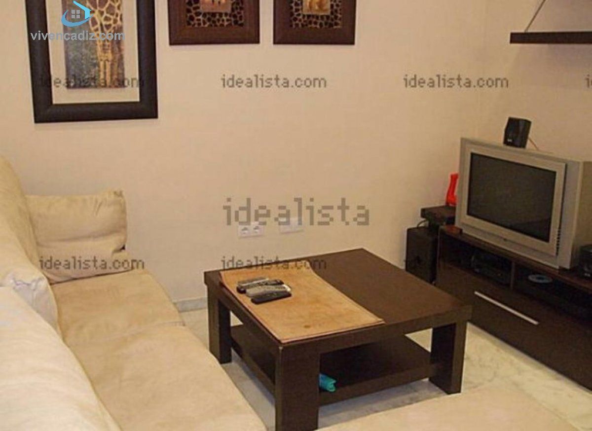 Sala d'estar de Pis en venda en  Cádiz Capital amb Parquet