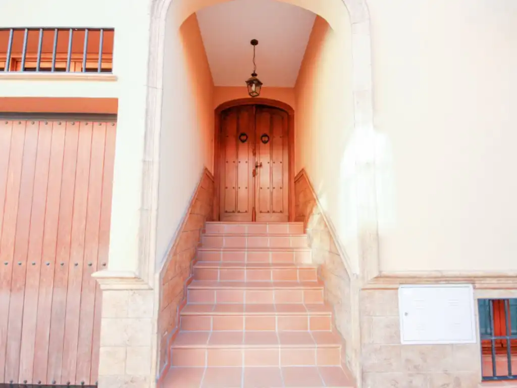 Casa adosada de alquiler en Coín