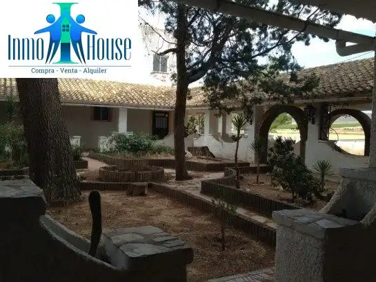 Jardín de Finca rústica de alquiler en Tobarra