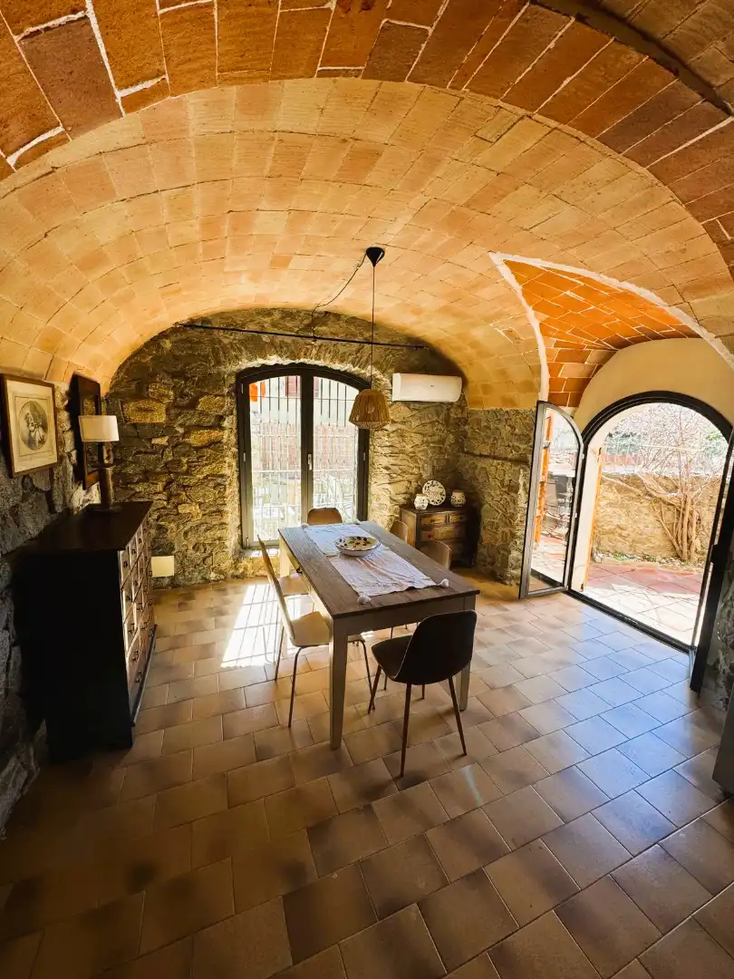 Casa rustica con giardino in affitto a Palau-saverdera, imagen 14