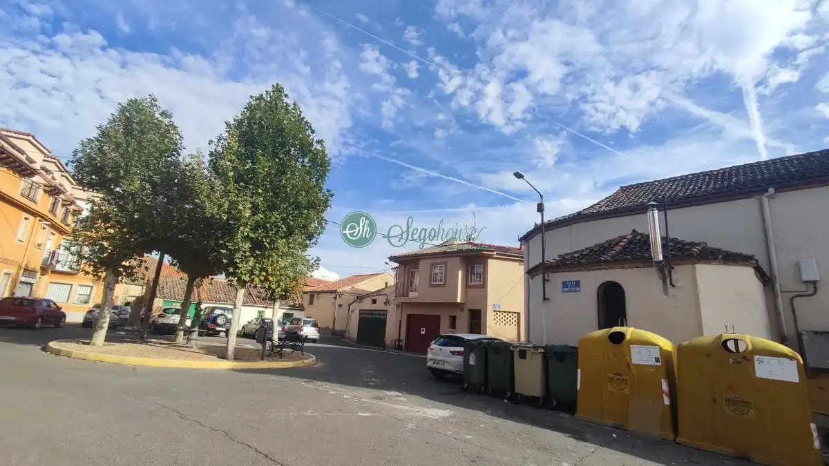 Vista exterior de Piso en venta en San Cristóbal de Segovia con Calefacción y Trastero