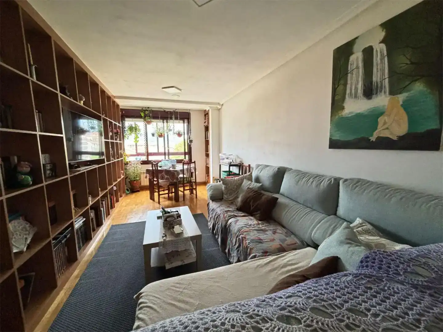 Sala de estar de Piso en venta en Medina de Pomar con Balcón