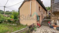 Exterior view of House or chalet for sale in Sobrescobio  with Heating, Private garden and Terrace