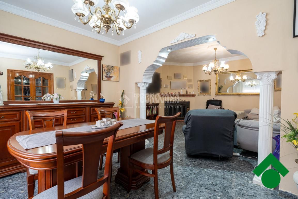 Einfamilien-Reihenhaus zum verkauf