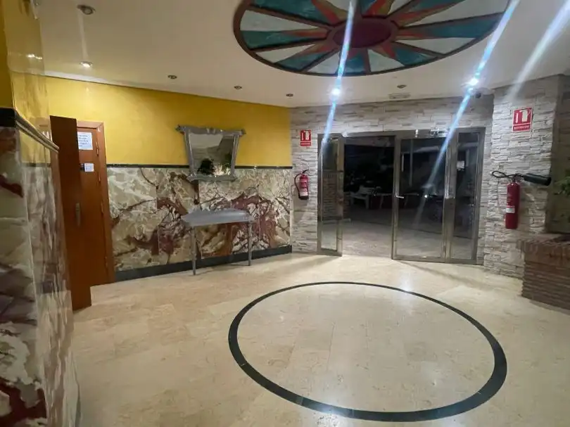 Pis en venda a Avenida Jardín, 27, Costa Marfil