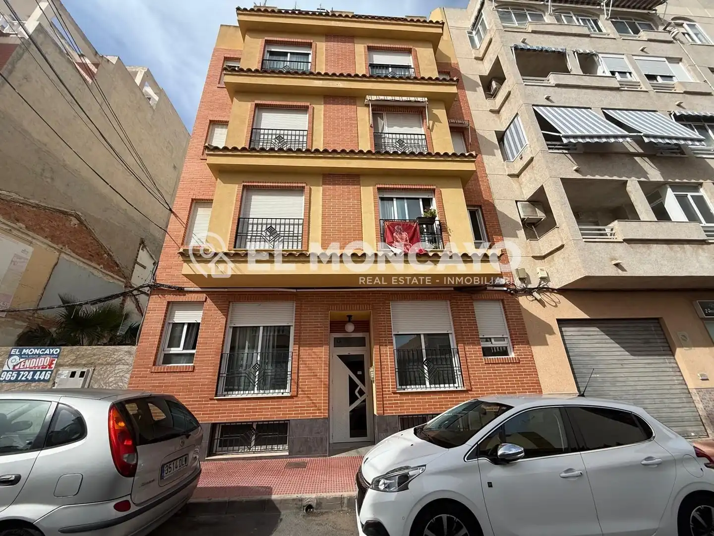 Vista exterior de Apartamento en venta en Guardamar del Segura