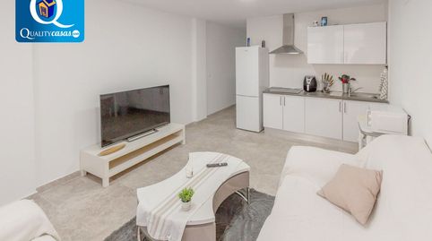 Foto 2 de Apartament en venda a Altozano - Conde Lumiares, Alicante / Alacant