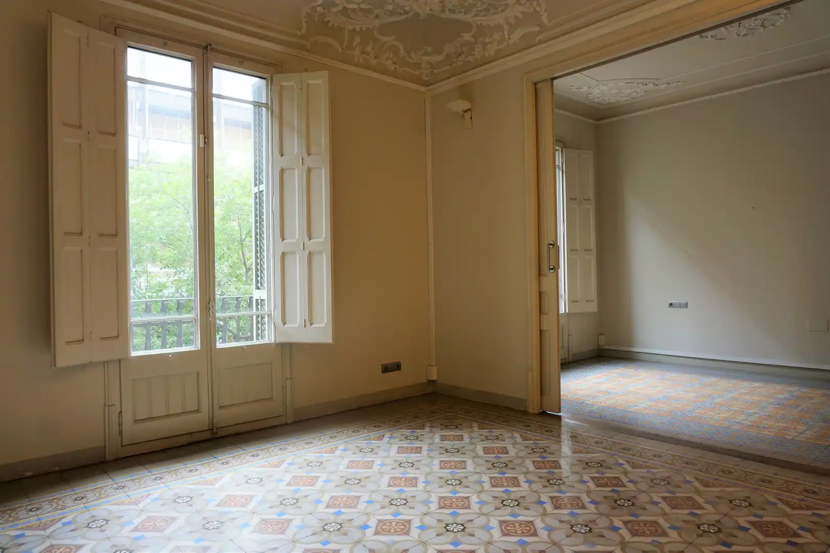Studio avec terrasse à louer à Carrer d'Aribau