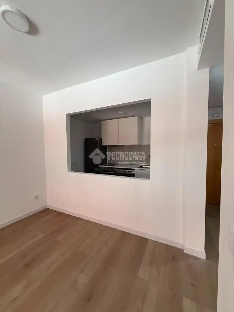 Cocina de Piso de alquiler en Madrid con Aire acondicionado, Calefacción y Trastero
