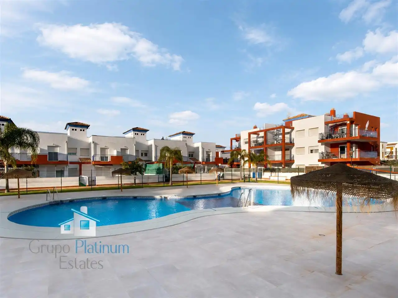 Apartament amb piscina en venda a Lomas del Mar