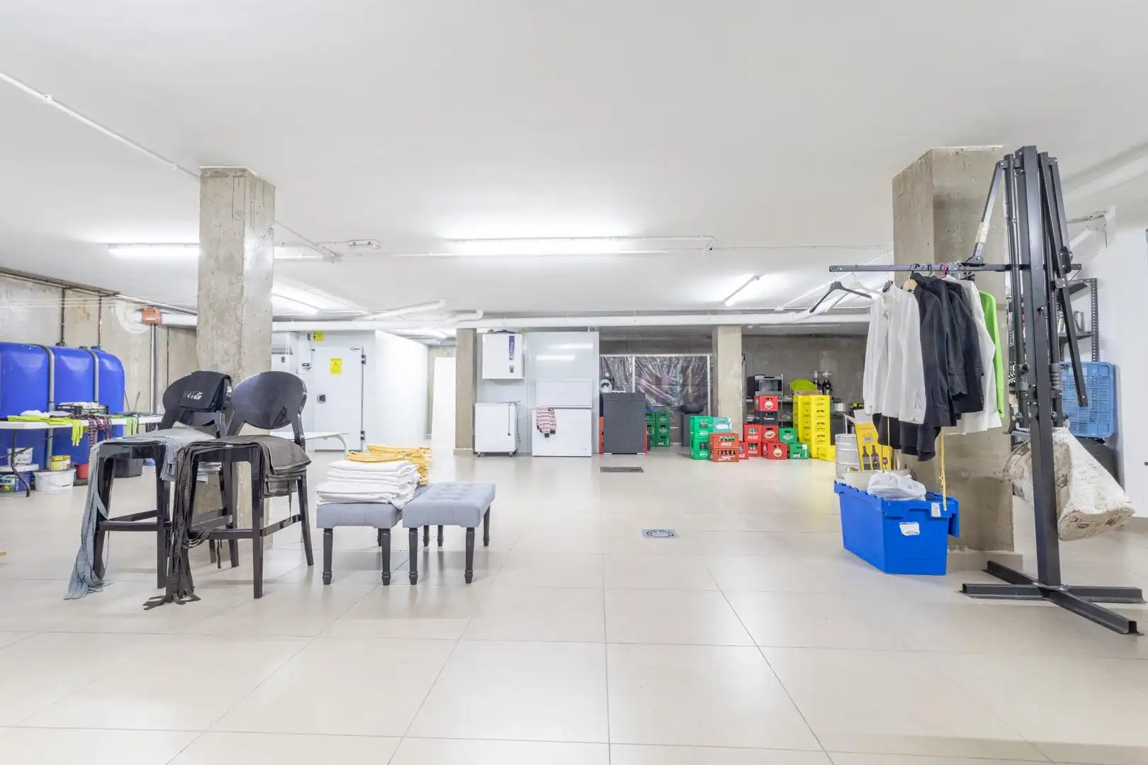 Edificio en venta en Avenida Juan Carlos I, Campos del Río