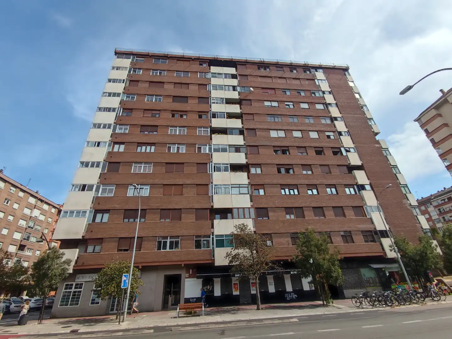 Vista exterior de Pis en venda en Vitoria - Gasteiz