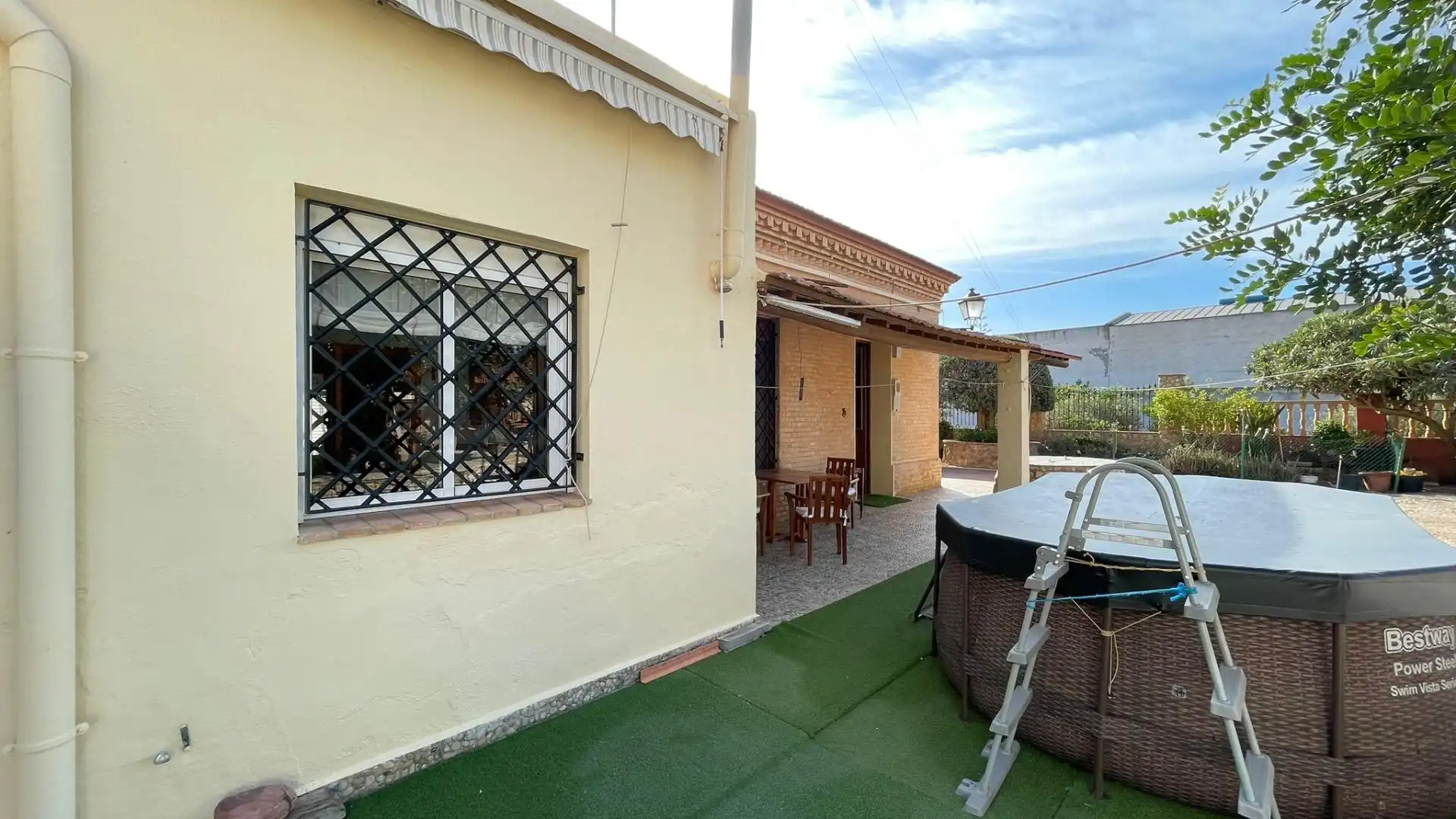 Vista exterior de Casa o chalet en venta en Cartagena