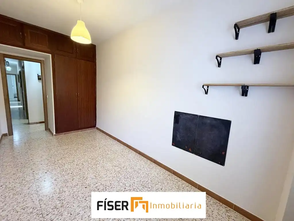 Flat with terrace to rent in Calle Hernando de Zafra, imagen 13