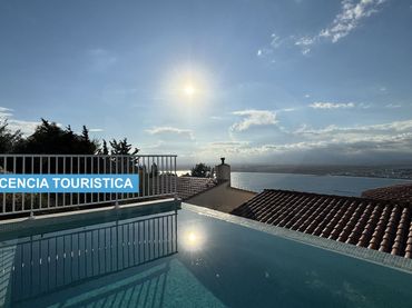 Casa con piscina en venta en Almadrava - Canyelles - Puig-Rom