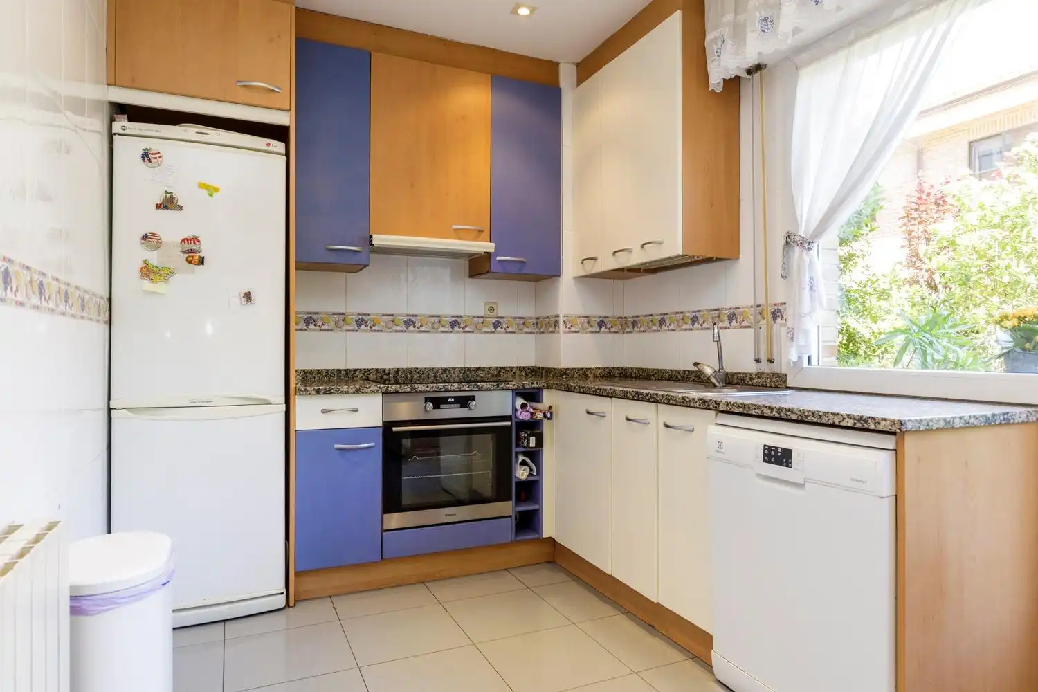 Kitchen of Detached homes for sale in Zaragoza  with Heating, Private garden and Terrace