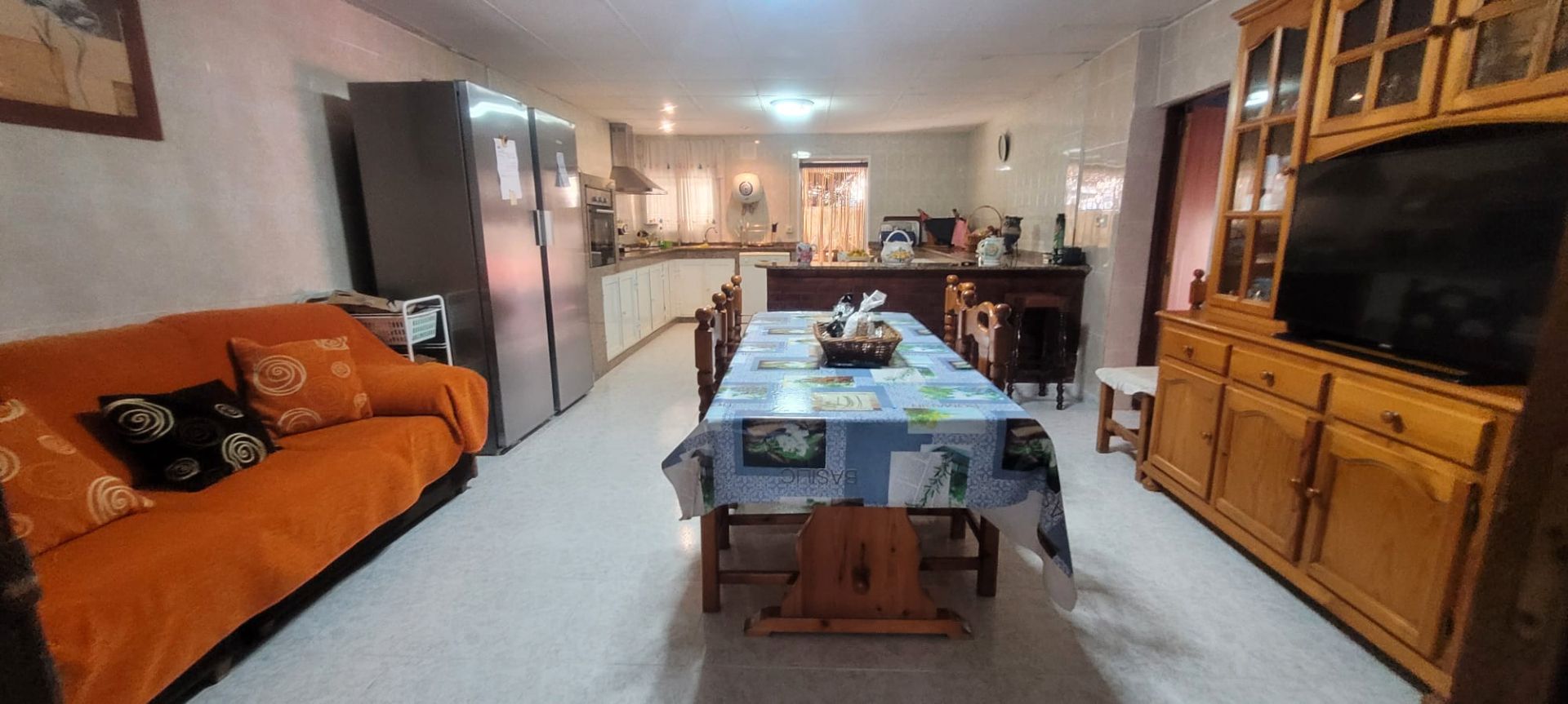 Cuina de Casa o xalet en venda en Algeciras amb Jardí privat, Terrassa i Moblat