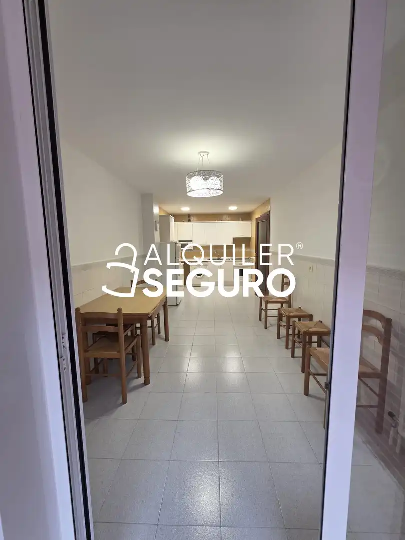 Pis de lloguer en Burgos amb Calefacció, Terrassa i Moblat