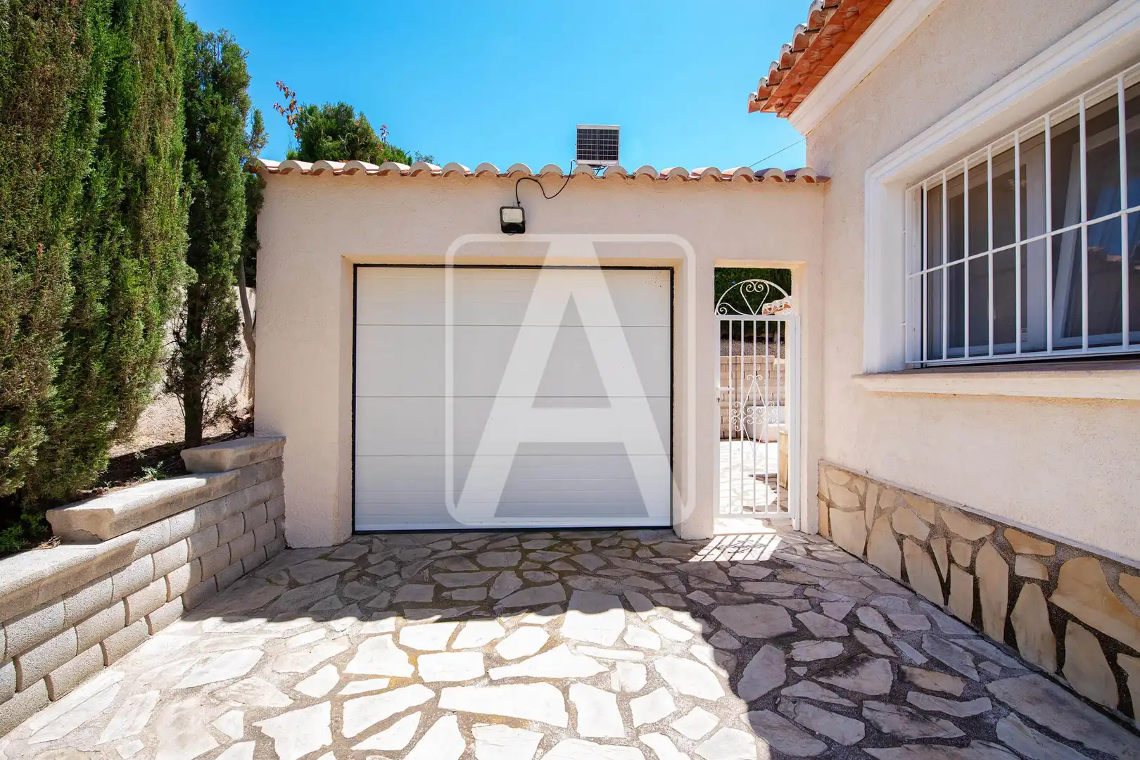 Vista exterior de Casa o chalet en venta en Calpe / Calp con Aire acondicionado, Calefacción y Jardín privado