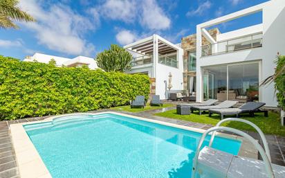 Piscina de Casa o xalet en venda en San Bartolomé de Tirajana amb Aire condicionat, Terrassa i Piscina