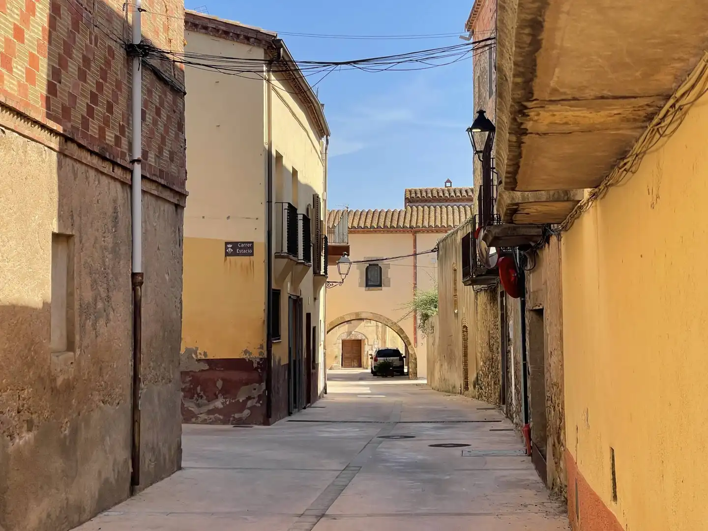 Vista exterior de Finca rústica en venta en Sant Miquel de Fluvià con Calefacción, Amueblado y Balcón