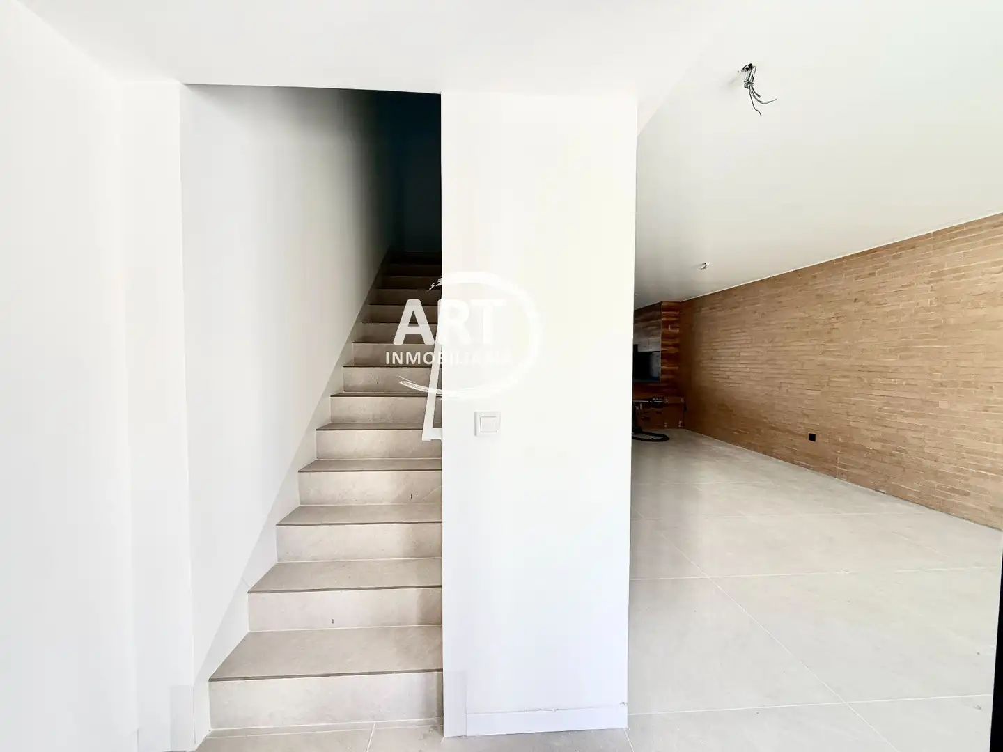 Detached homes for sale in Benissanó  with Air Conditioner, Heating and Private garden