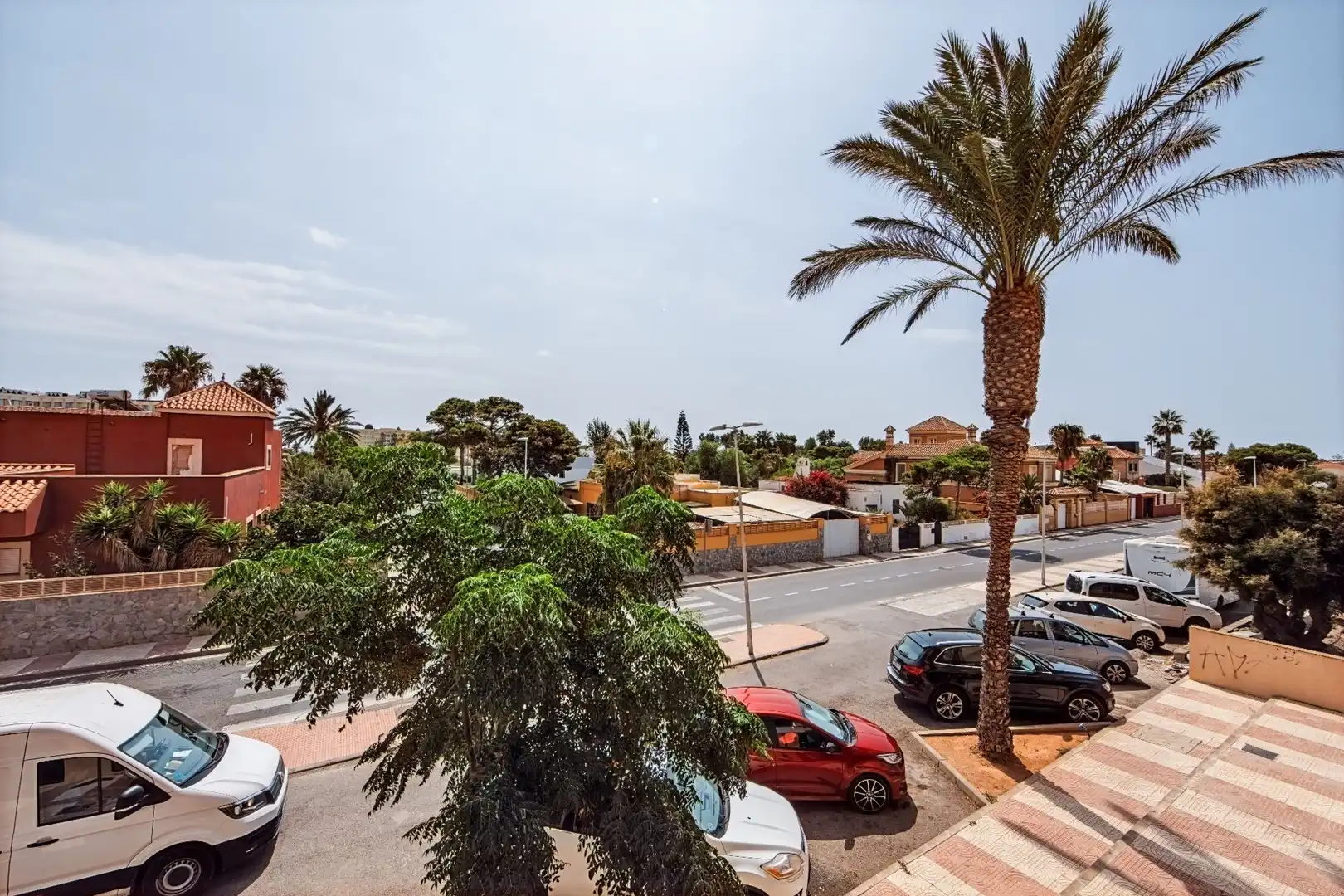 Vista exterior de Pis en venda en Roquetas de Mar amb Aire condicionat, Calefacció i Terrassa