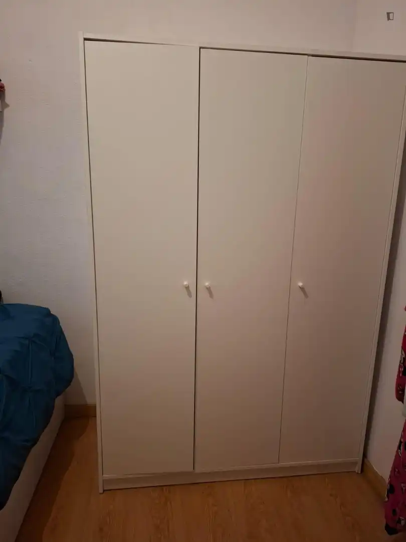 Habitación de Apartamento para compartir en Barcelona con Amueblado, Horno y Lavadora