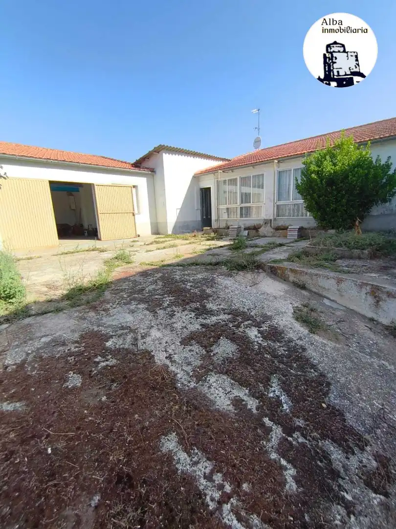 Country homes for sale in Armenteros  with Private garden and Terrace
