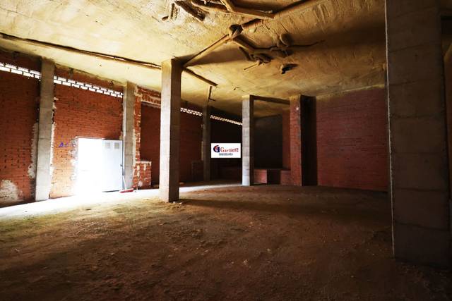 Local comercial en Venta en Valderas - Los Castillos