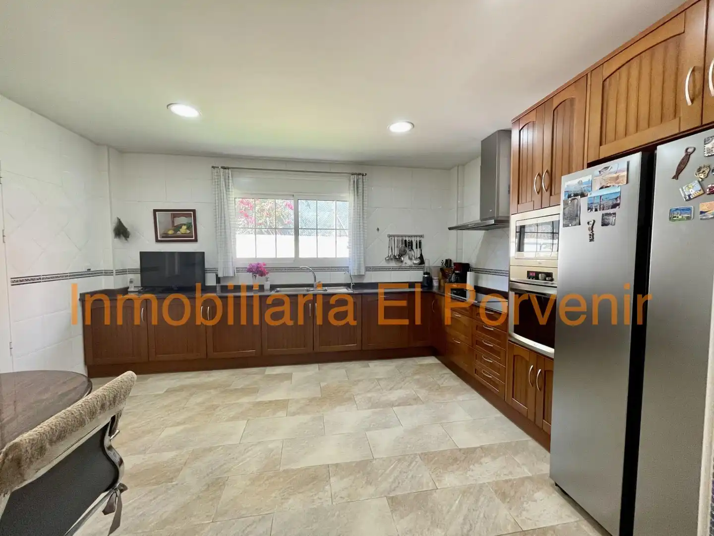 Cocina de Casa o chalet en venta en Torrent con Aire acondicionado, Jardín privado y Terraza